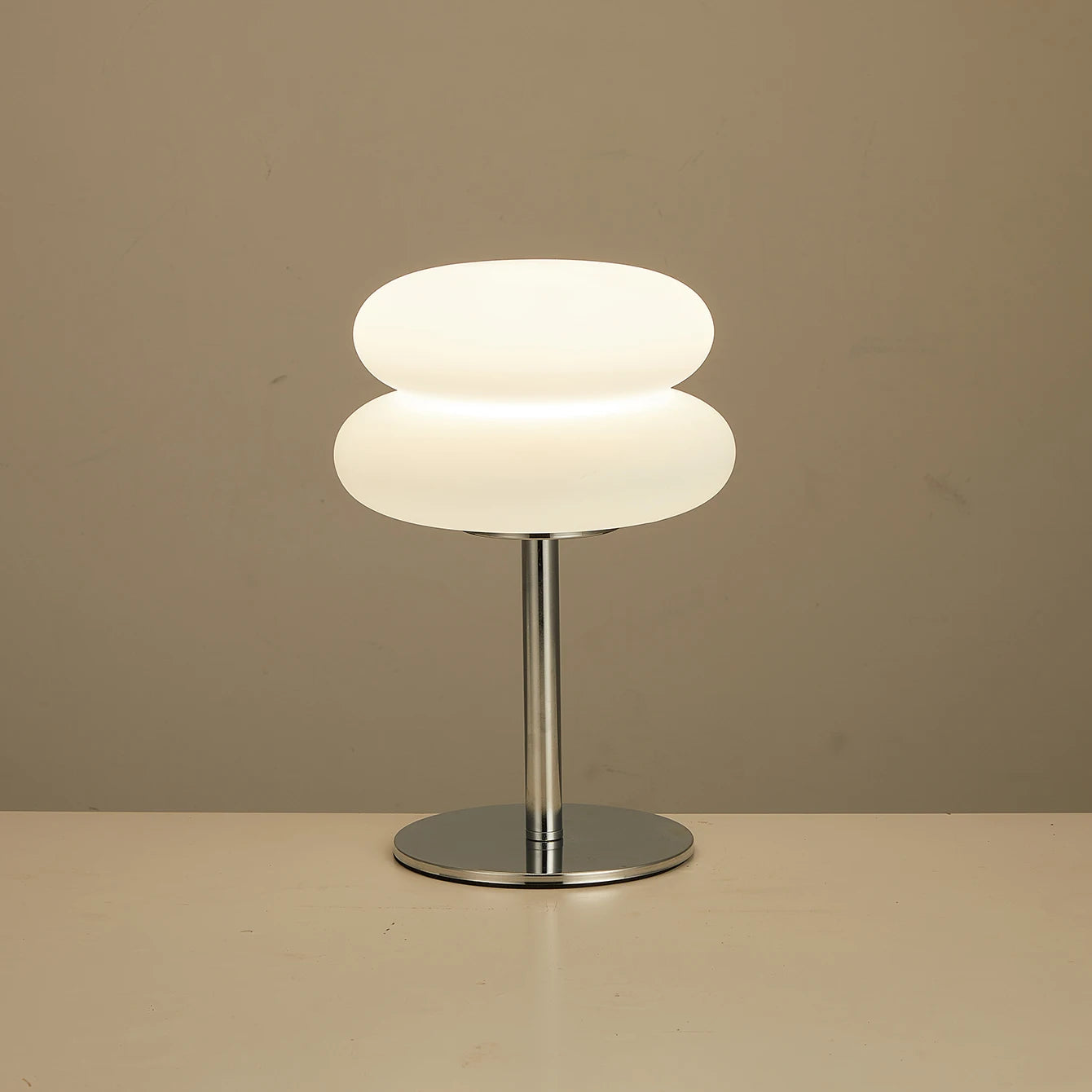 Lampe Champignon LED "Mushroom" 
Éclairage Tricolore & Luminosité Tactile Ajustable